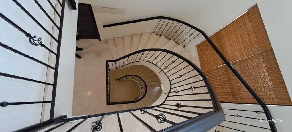 WhatsApp Image 2025-01-10 at 1.18.02 PM (1)